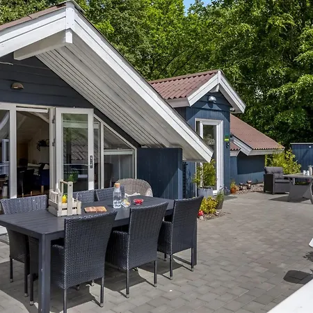 Fenna - 30km From The Sea By Interhome *