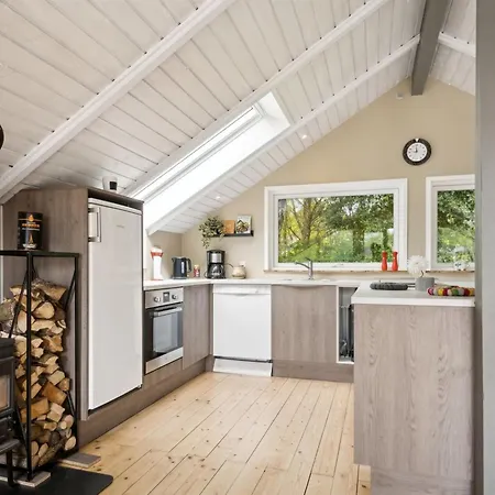 Дом отдыха Fenna - 30km From The Sea By Interhome