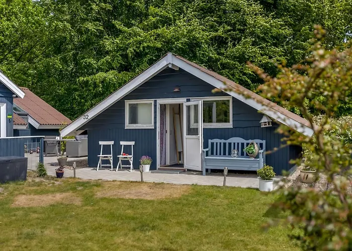 Fenna - 30km From The Sea By Interhome Feriehus