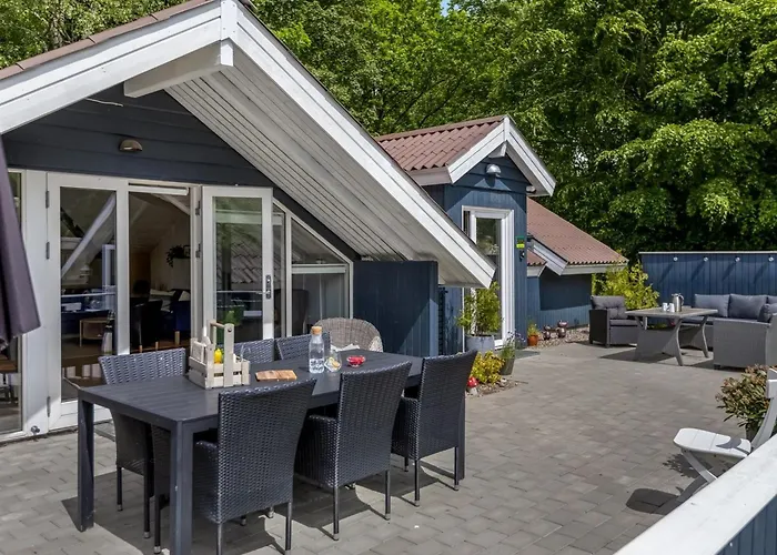 Fenna - 30km From The Sea By Interhome *