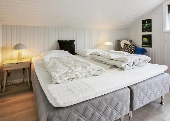 Fenna - 30km From The Sea By Interhome Feriehus