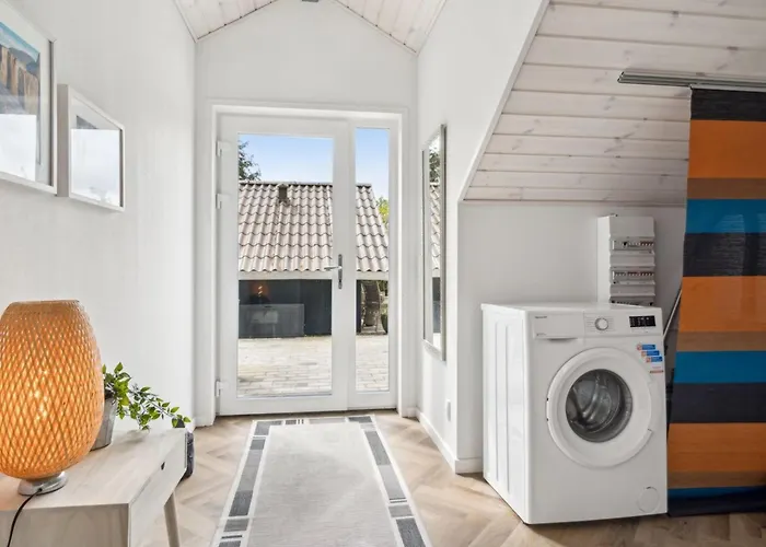 Fenna - 30km From The Sea By Interhome *